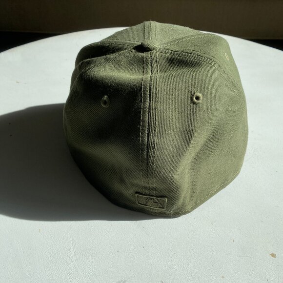 New Era Fitted Hat - Picture 2 of 3